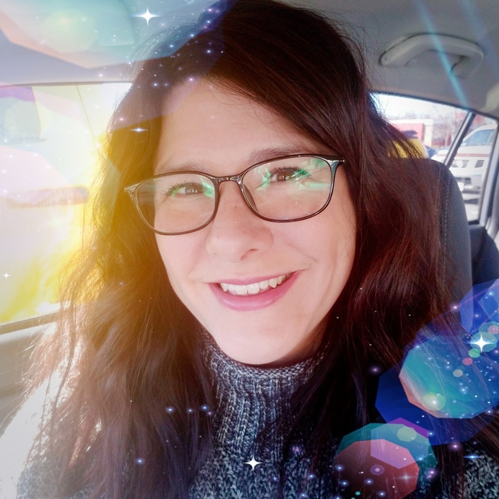 Meet your Posher, Tania